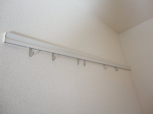 アビタシオン ピクチャーレール