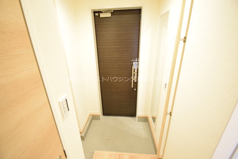 アルベール 玄関