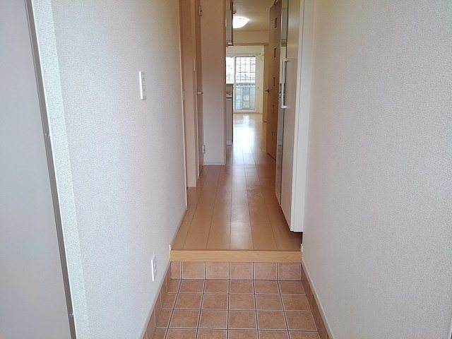 アルモニー 玄関