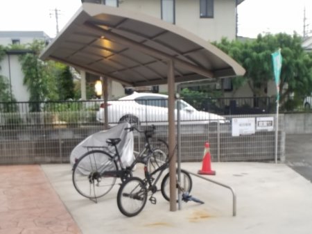ウエストシティⅦ 駐輪場