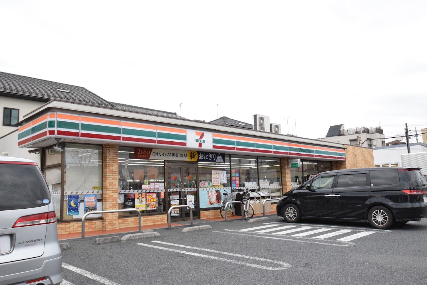 charmant court M's Ⅲ ｾﾌﾞﾝｲﾚﾌﾞﾝ 草加栄町1丁目店