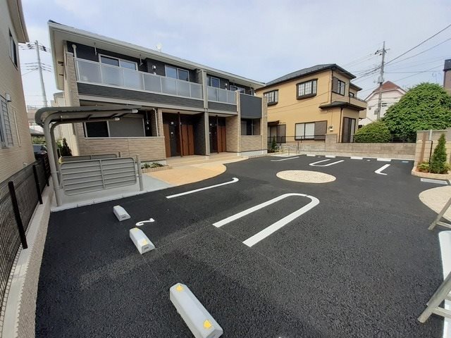 ピエス　シュシュ 駐車場