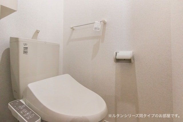 ピエス　シュシュ トイレ