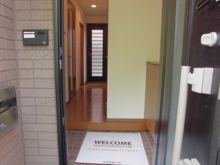 パークサイド静山  玄関