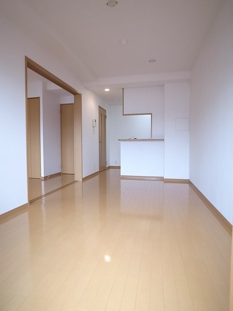エオナスカイ  LDKは広々10.0帖♪