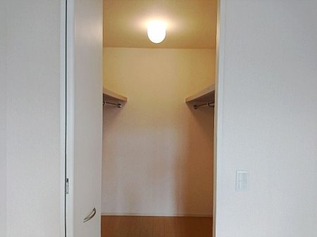 ヴェルドミール　Ⅱ 収納