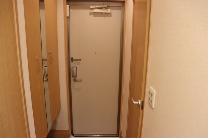 ヴィラ・エトワール 玄関