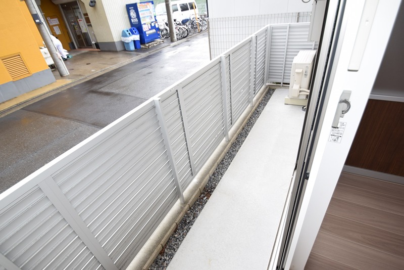 アヴァンス千住緑町 ベランダ