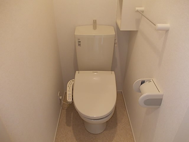 イセソラージュＢ トイレ