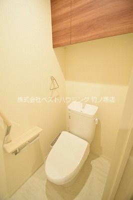 アルベール トイレ　※別部屋