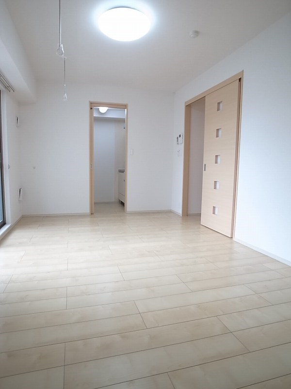 プリムローズ フローリングのお部屋です♪