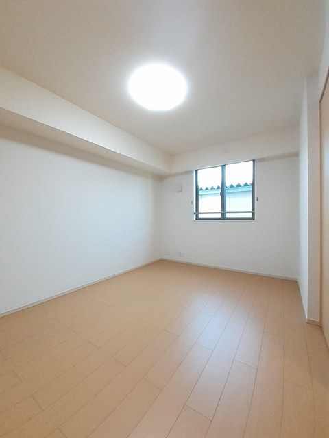 ベル　ストーン フローリングのお部屋です♪