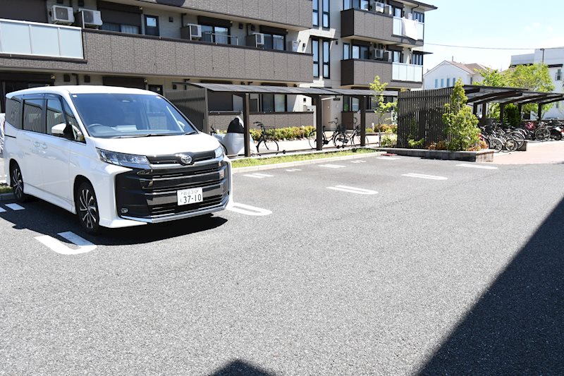 ステラタウン　プルケリマ 駐車場