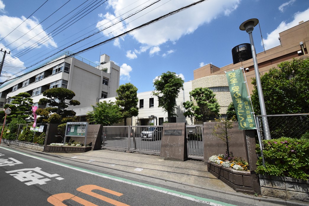 フランブリーズⅡ 川口市立安行東小学校