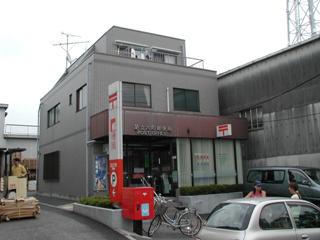 キャレ・メゾン 足立六町郵便局