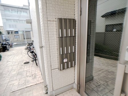トゥールフルール 集合ポスト