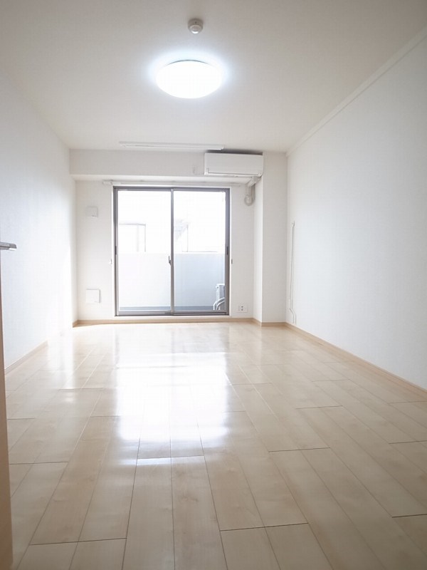 アルカディア フローリングのお部屋です♪