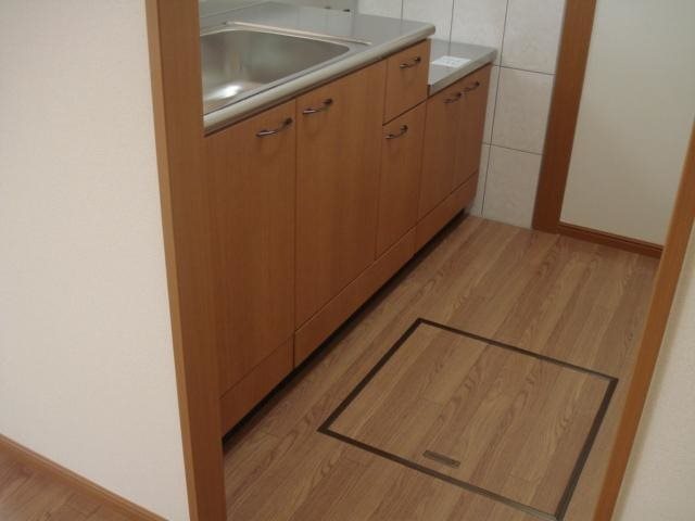 TIARA キッチン