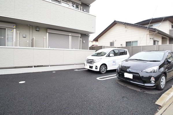 アンクレージュ 駐車場
